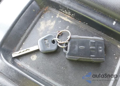 2015 Chevrolet Silverado 1500 1Lt from USA, damaged, VIN 1GCVKREHXFZ431825